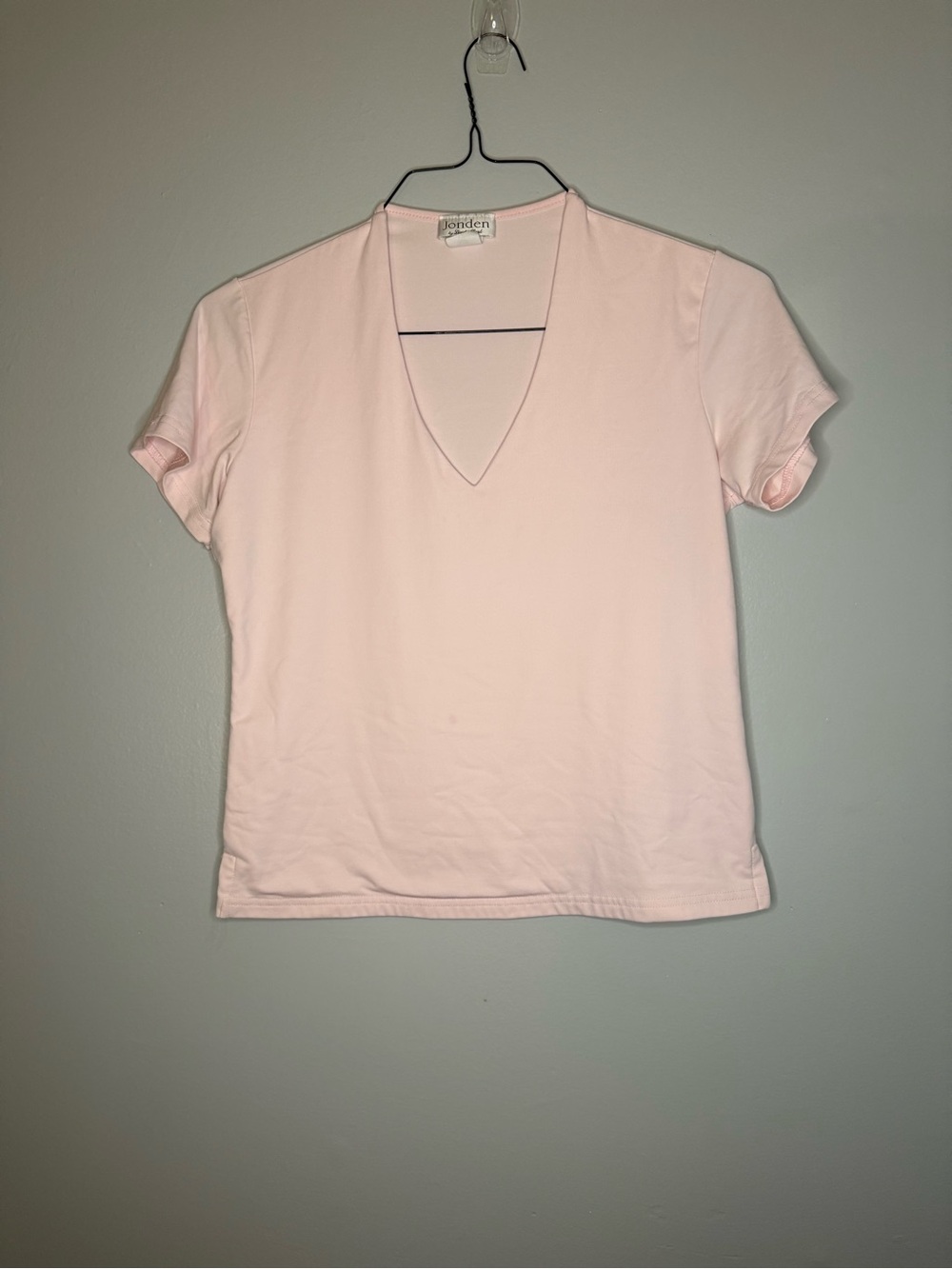 Vintage Light Pink V-Neck Short Sleeve Tee